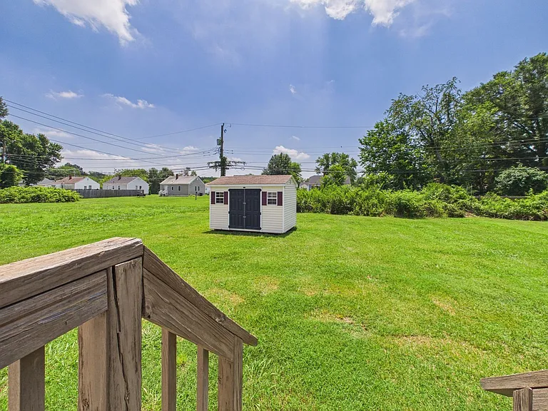 2907 Creighton Rd — Photo 18