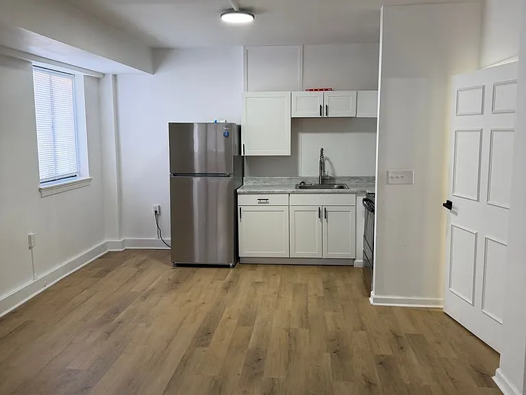 Park Place Apartments — Photo 13