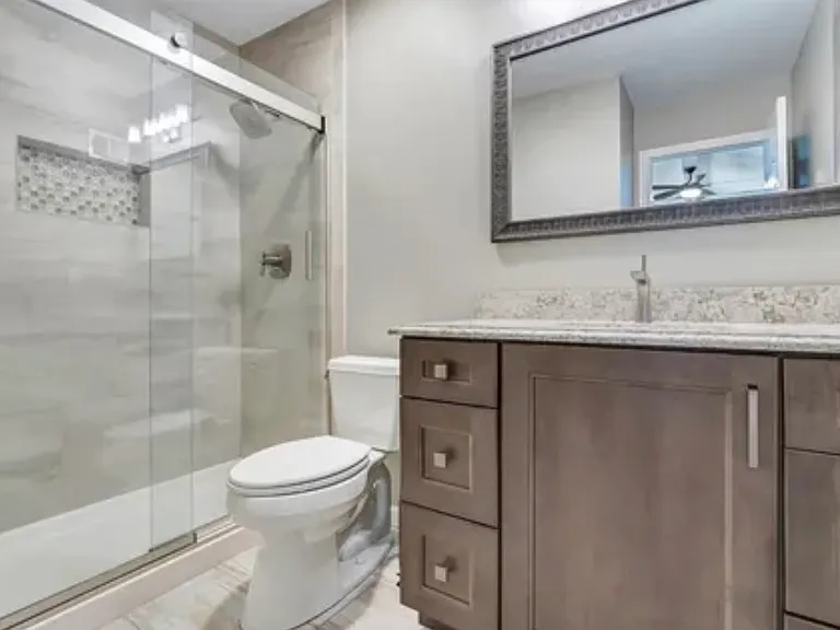 989 Oakwood Farms Ln — Photo 20