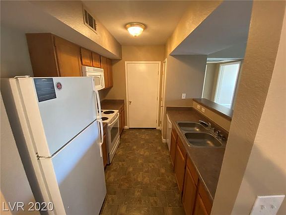 4th image of 6650 W Warm Springs Rd Unit 2010