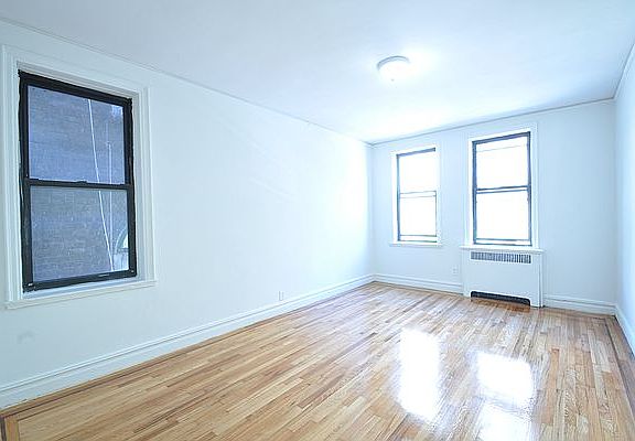 4th image of 92 E 208th St APT 2a