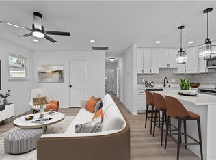 1035 Tradewinds Rd, Virginia Beach, VA 23464