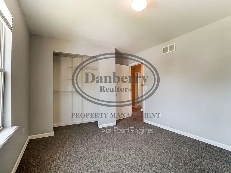 3704 Willow Run Dr — Photo 27
