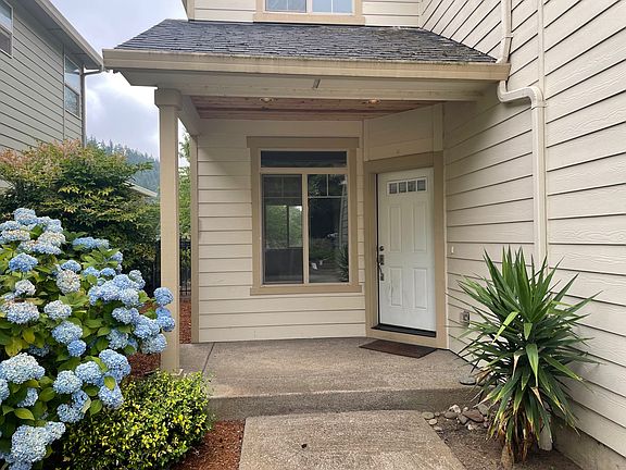 2nd image of 2175 Mayfly St