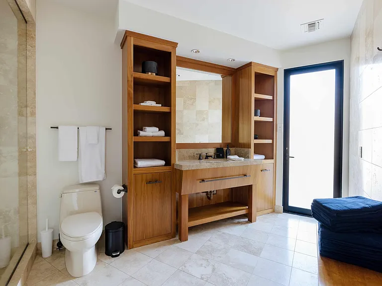 7451 N Las Brisas Ln — Photo 17