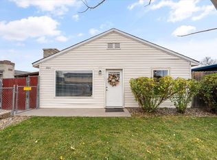2011 S Rainier St, Kennewick, WA 99337