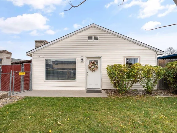 2011 S Rainier St, Kennewick, WA 99337