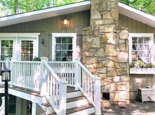 2678 Black Walnut Flats Rd, Sevierville, TN 37862