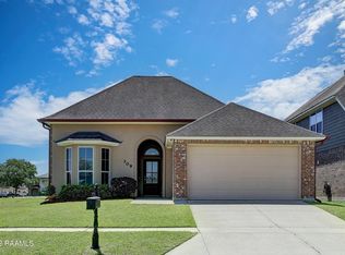 309 Crooked Stick Ln, Lafayette, LA 70506