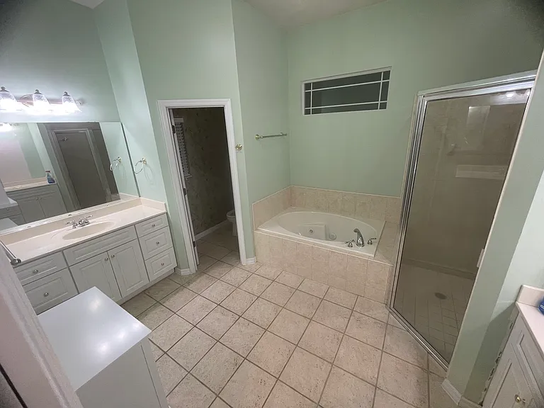 8718 SW 8th Pl — Photo 12