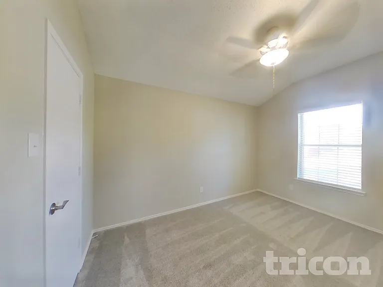 309 Pecos Dr — Photo 9