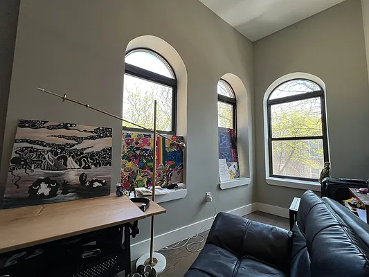 Rented by Pear NYC LLC | media 44