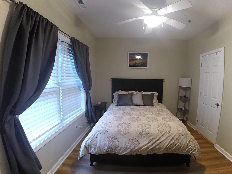 400 Cascade Ln #405 — Photo 19