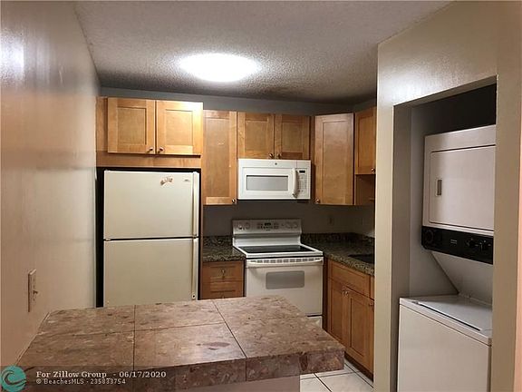2nd image of 11094 Royal Palm Blvd #7-8