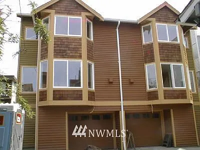 4426 4426A Francis Avenue N photo 1