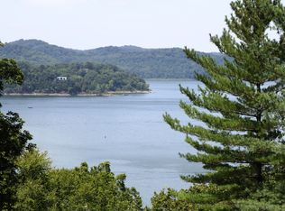 893 Floating Mill Village Rd, Silver Point, TN 38582