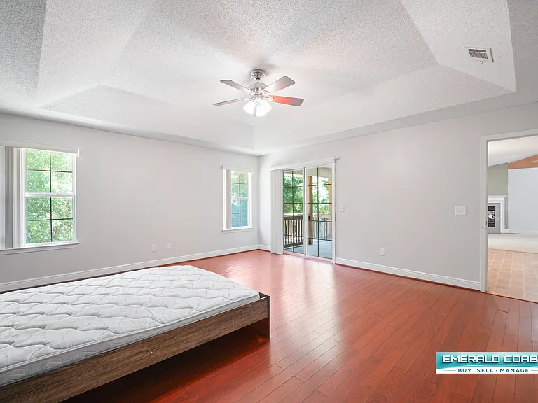 238 Foxchase Way — Photo 15