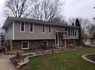 20726 S Canterbury St, Shorewood, IL 60404