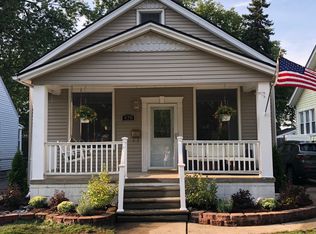 970 Larkmoor Blvd, Berkley, MI