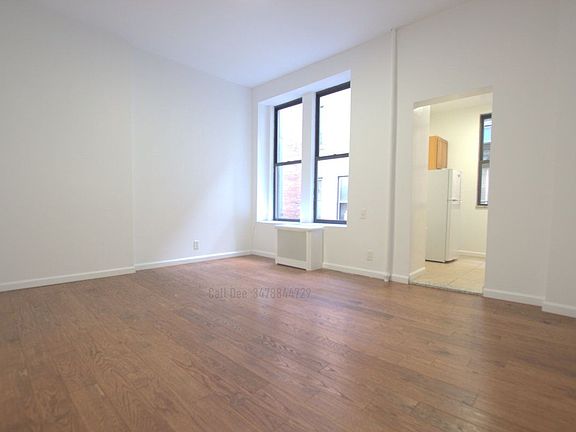 2nd image of 854 W End Ave APT 2R