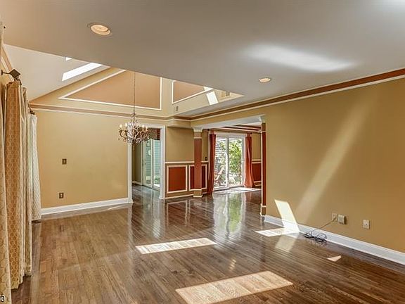 2nd image of 122 Village Dr