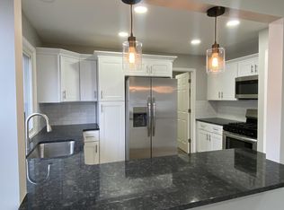 604 E Woodruff Ave, Hazel Park, MI