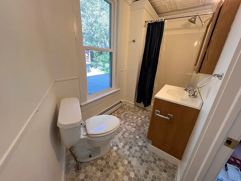 65 School St #4 — Photo 9