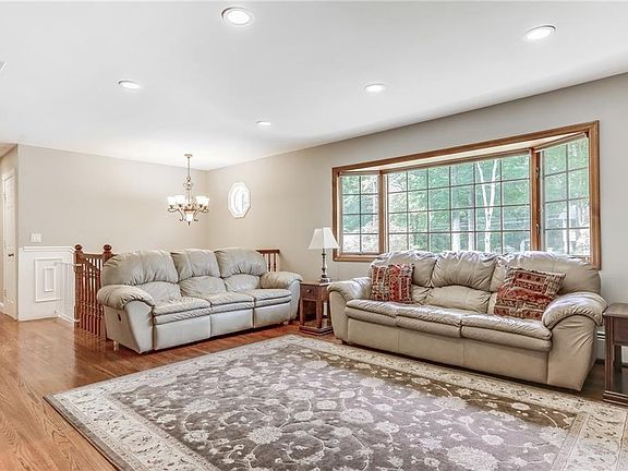 3rd image of 23 Montclair Ave