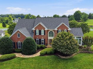 3082 Ballesteras Ct, Mount Airy, MD 21771