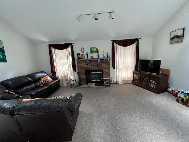 368 Wild Acres Dr — Photo 6