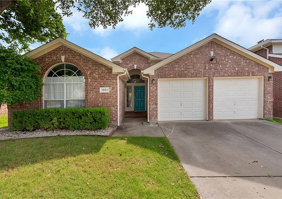 1st image of 1001 Summerbrook Dr