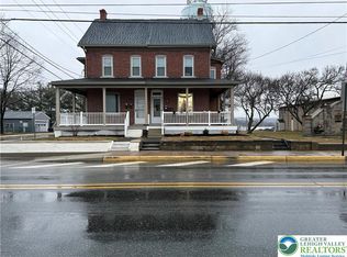 438 Main St, Red Hill, PA 18076