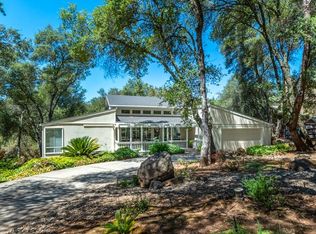 3041 Royal Dr, Cameron Park, CA 95682