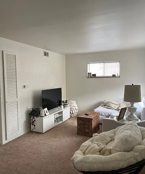 116 E Woodruff Ave #A — Photo 18