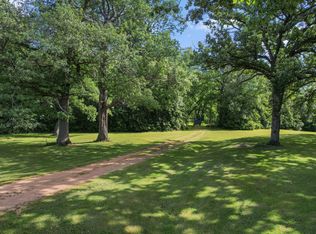 10315 Juniper Ave, Chaska, MN 55318