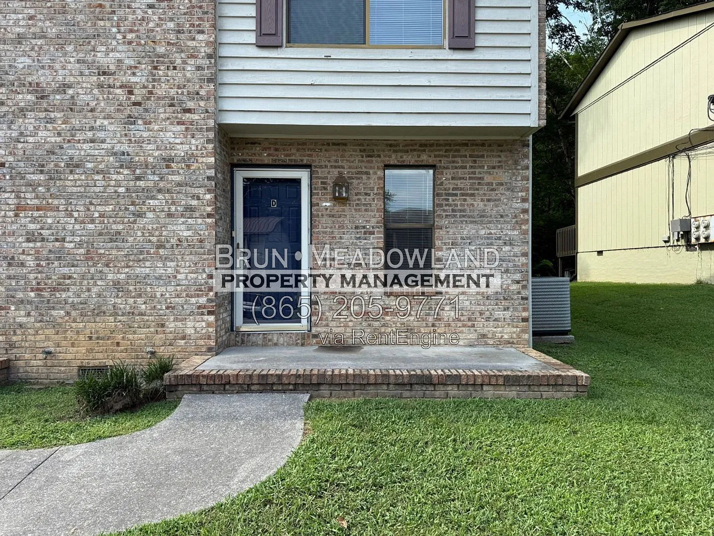 2 bed, 1.5 bath, 1120 sqft, $1,450 — Photo 2