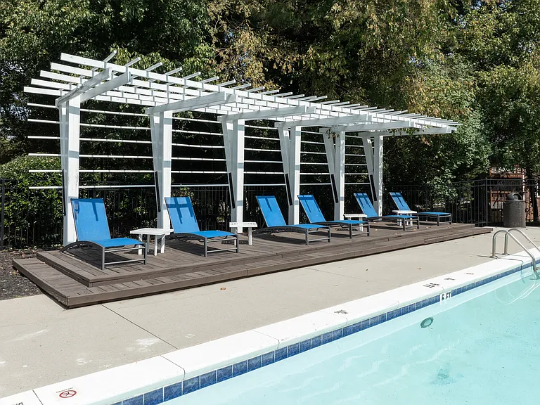 Aqua at Sandy Springs — Photo 33