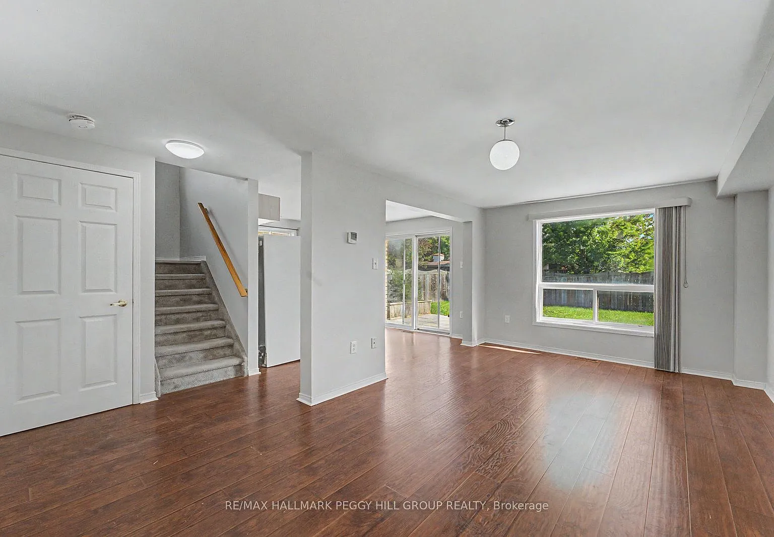 3 bed, $2,950 — Photo 2