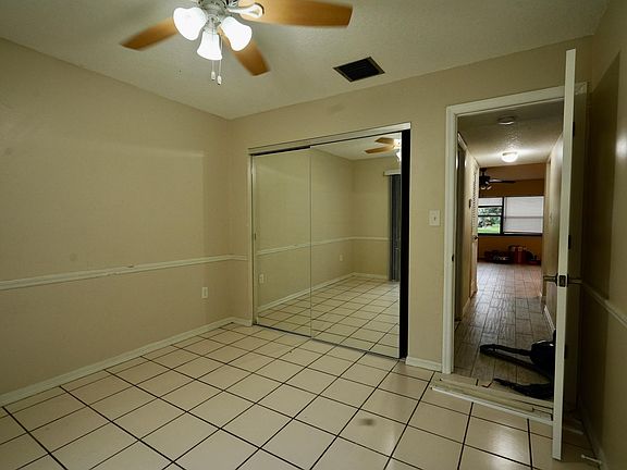 4th image of 1206 Carlton Ct APT 102
