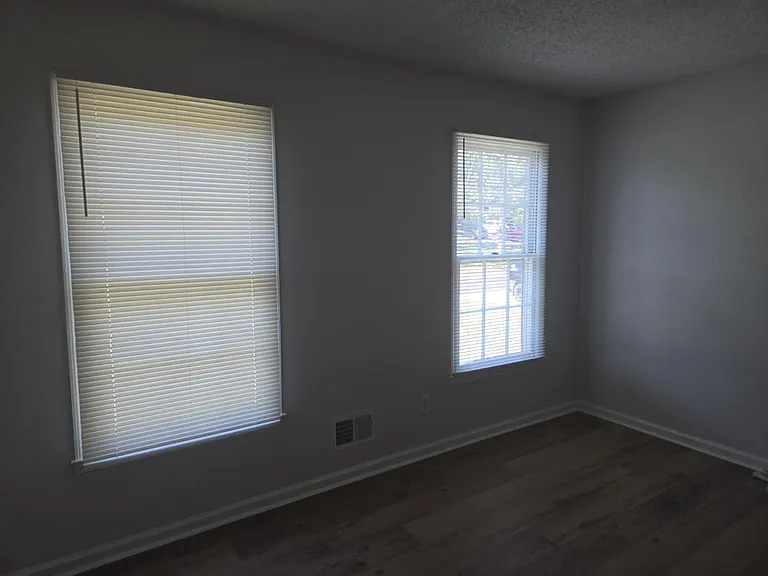 436 N Royal Tower Dr — Photo 19