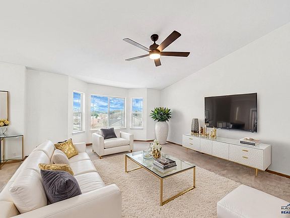 3rd image of 1023 Sagewood St