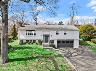 64 Pond Pl, Cos Cob, CT 06807