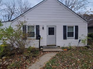 8307 Wabash Ave, Kansas City, MO 64132