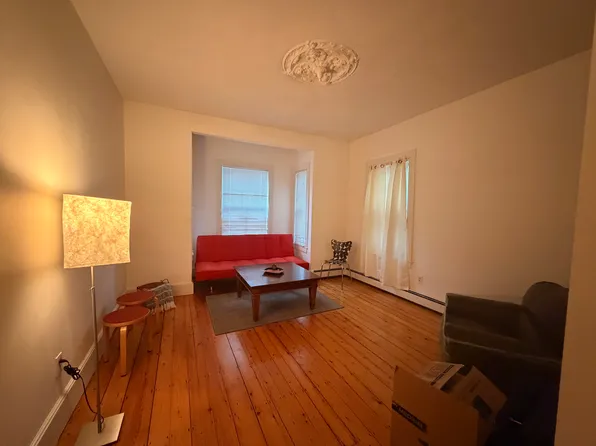 106 Pleasant St, Cambridge, MA