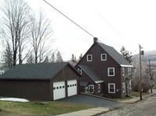 14 Heritage Ln, Berlin, NH 03570
