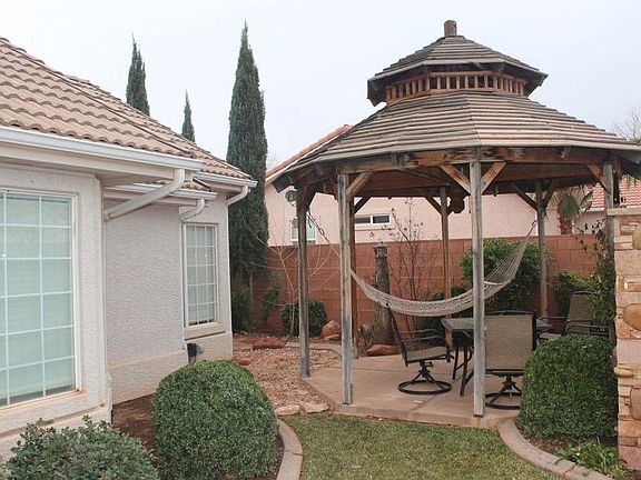 A small nugget of goodness tucked into the corner spot. The 