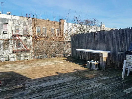 Rented by Brooklyn Property Group LLC | media 21