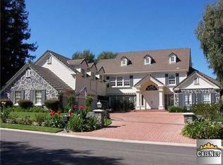 4003 Cresthaven Dr, Thousand Oaks, CA 91362