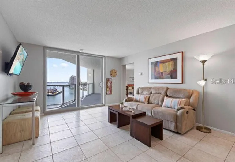 1111 N Gulfstream Ave #5B — Photo 11