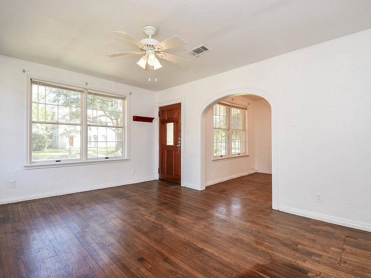 2 bed, 2.0 bath, 1144 sqft, $2,250 — Photo 4